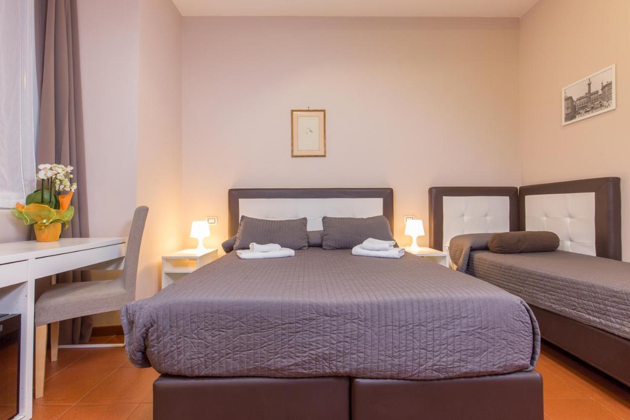 Azzurra Rooms Рим Екстер'єр фото