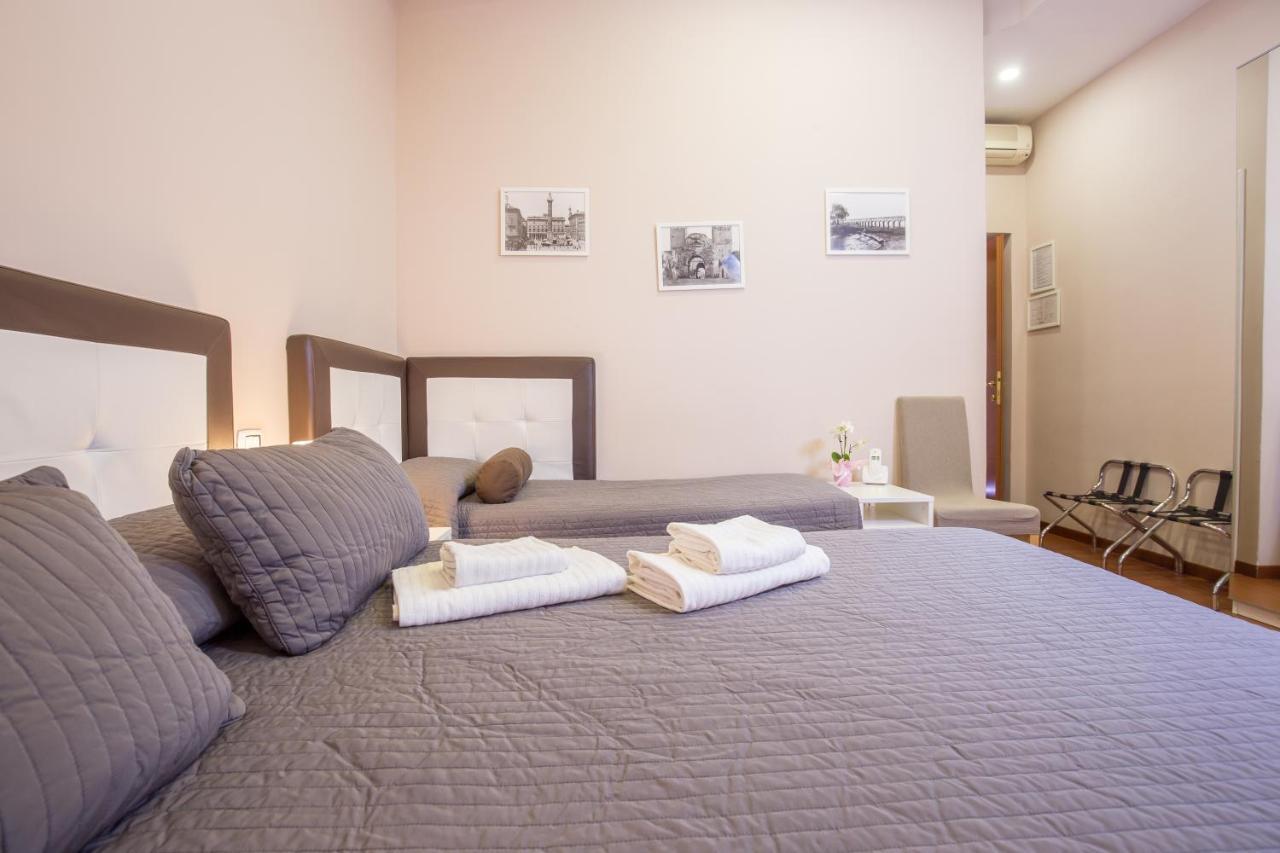 Azzurra Rooms Рим Екстер'єр фото