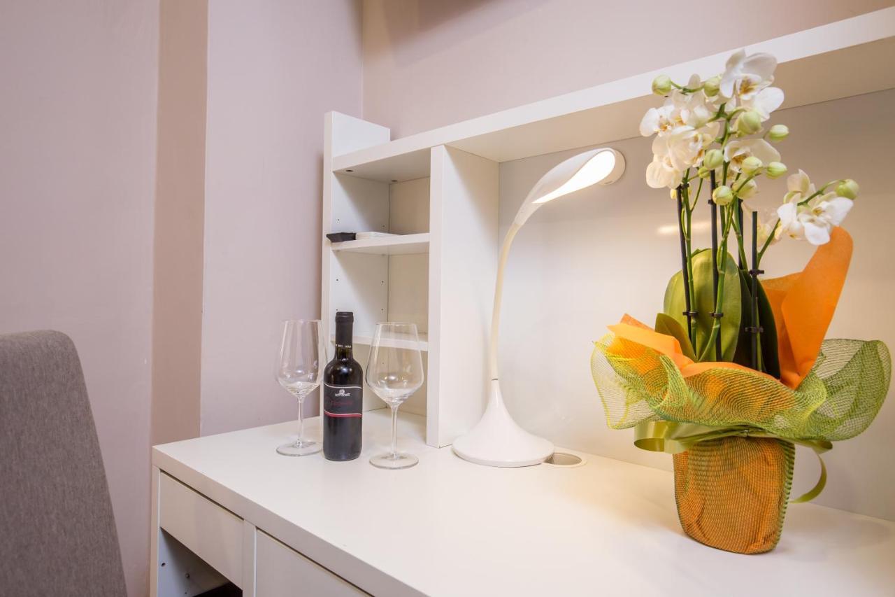 Azzurra Rooms Рим Екстер'єр фото