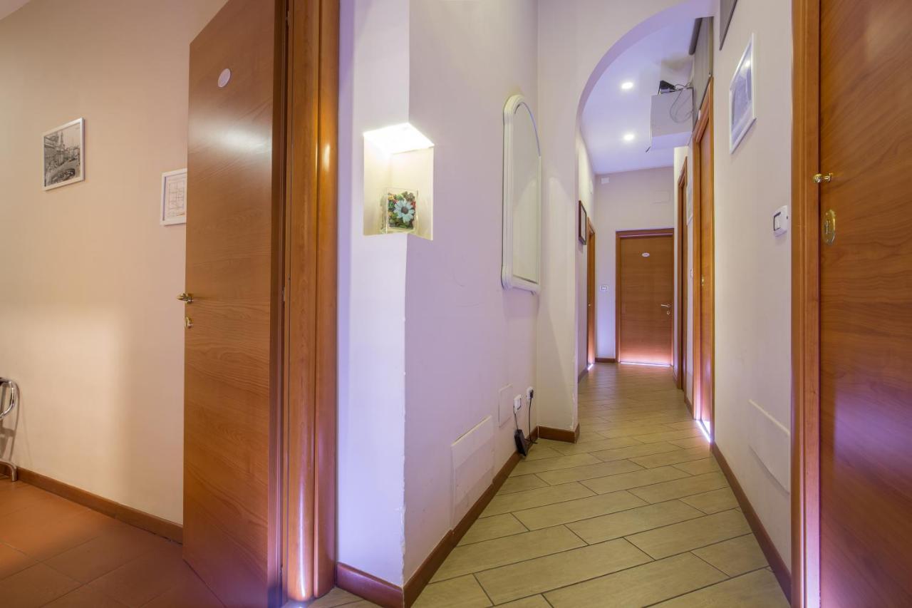 Azzurra Rooms Рим Екстер'єр фото