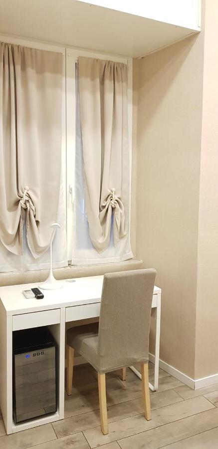 Azzurra Rooms Рим Екстер'єр фото