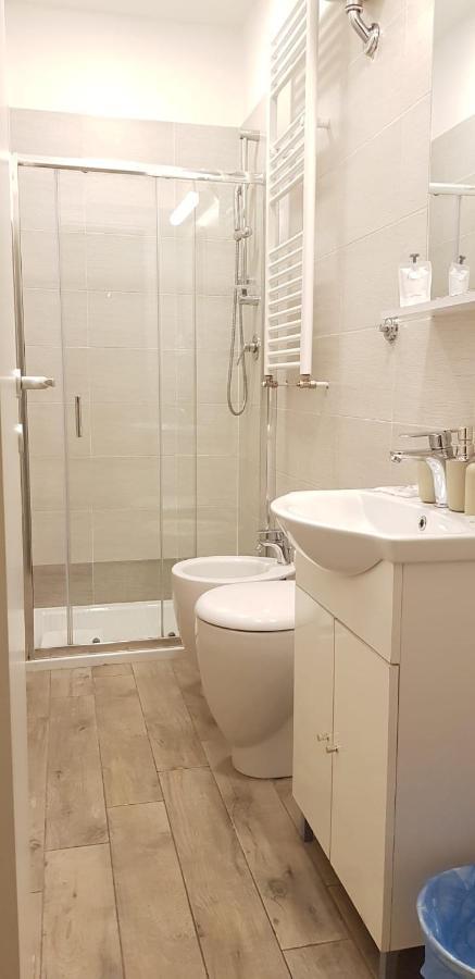 Azzurra Rooms Рим Екстер'єр фото