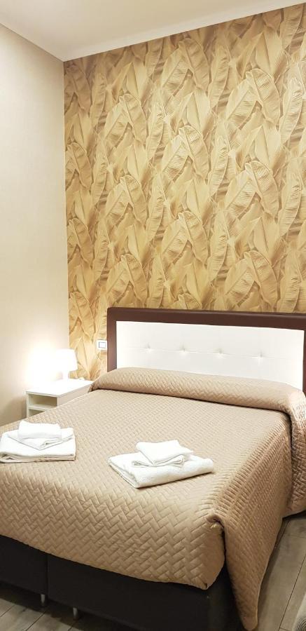 Azzurra Rooms Рим Екстер'єр фото